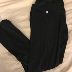 Fabletics Capri/cropped leggings size M